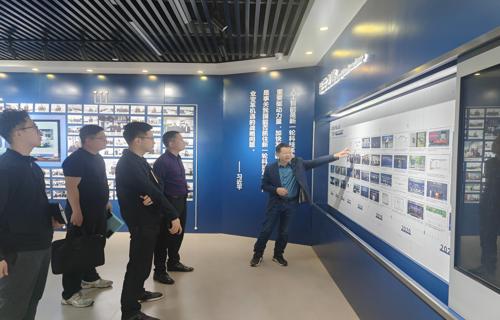 轻薄与续航兼得vivo Y100手机深度体验