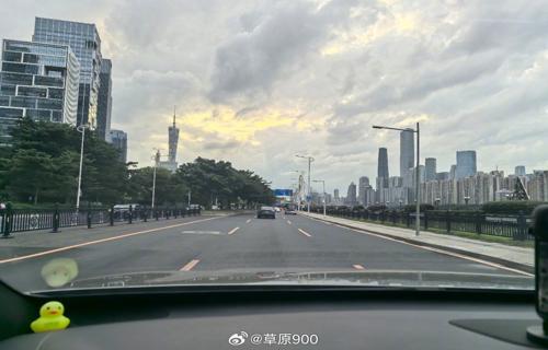 美的雄心2024年营收目标超4000亿机器人自动化板块成绩斐然